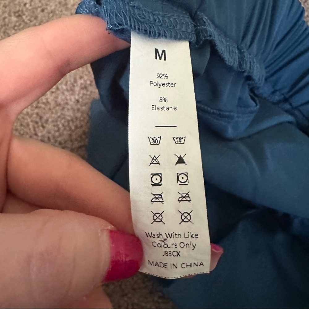 Blue Elastic Waist With Drawstring Size Medium - image 6